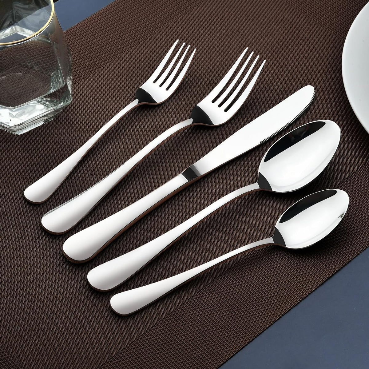 Premium 8-Piece Stainless Steel Cutlery Set (Including Serving Utensils)