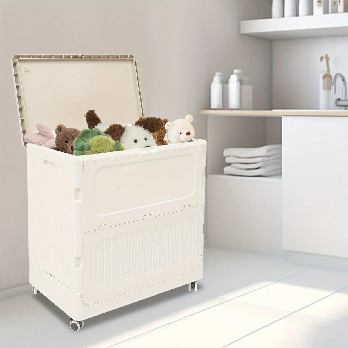 Folding storage box